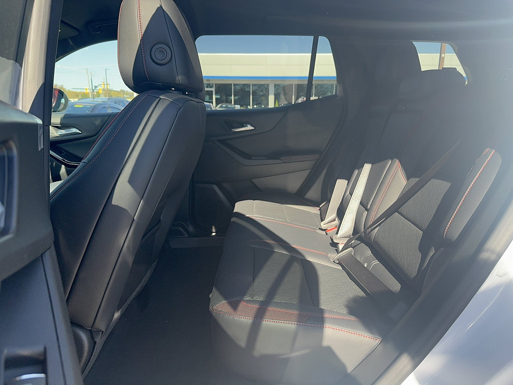New 2027 Chevrolet Equinox RS AWD/4WD image 11