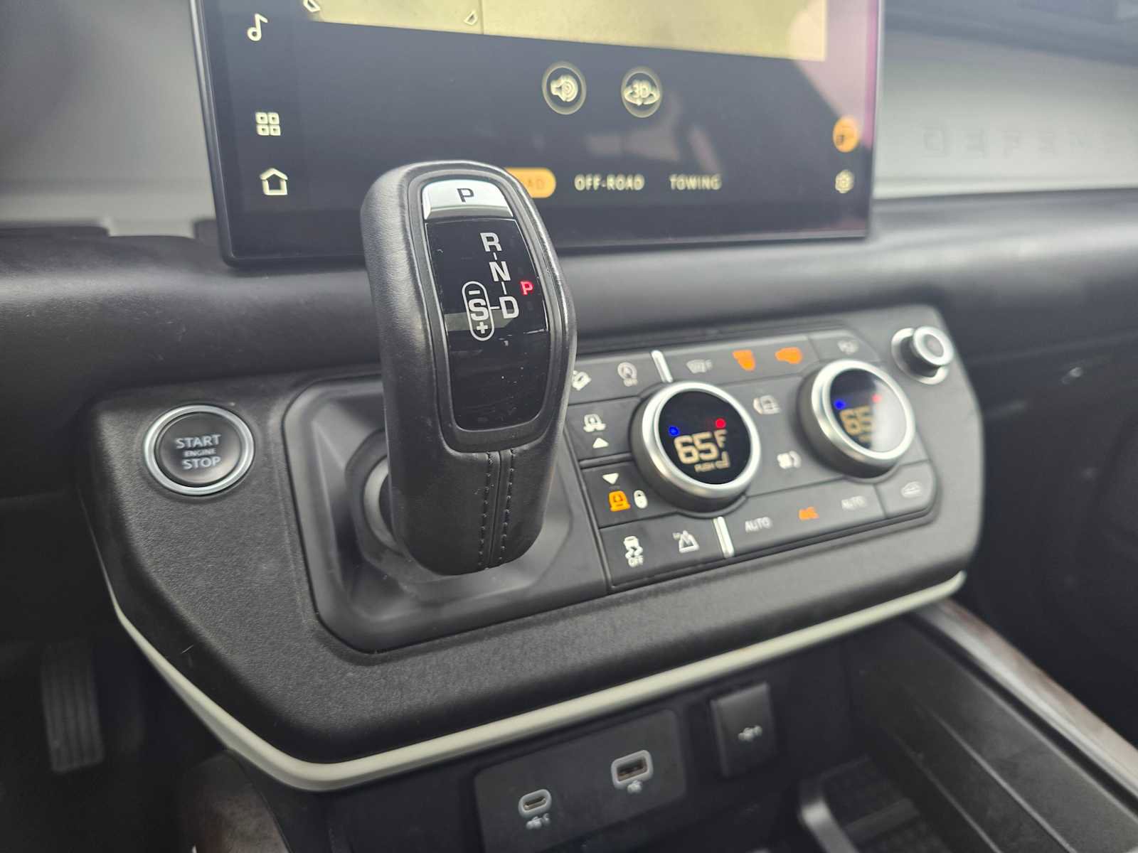 Used 2022 Land Rover Defender 110 X-Dynamic HSE image 29