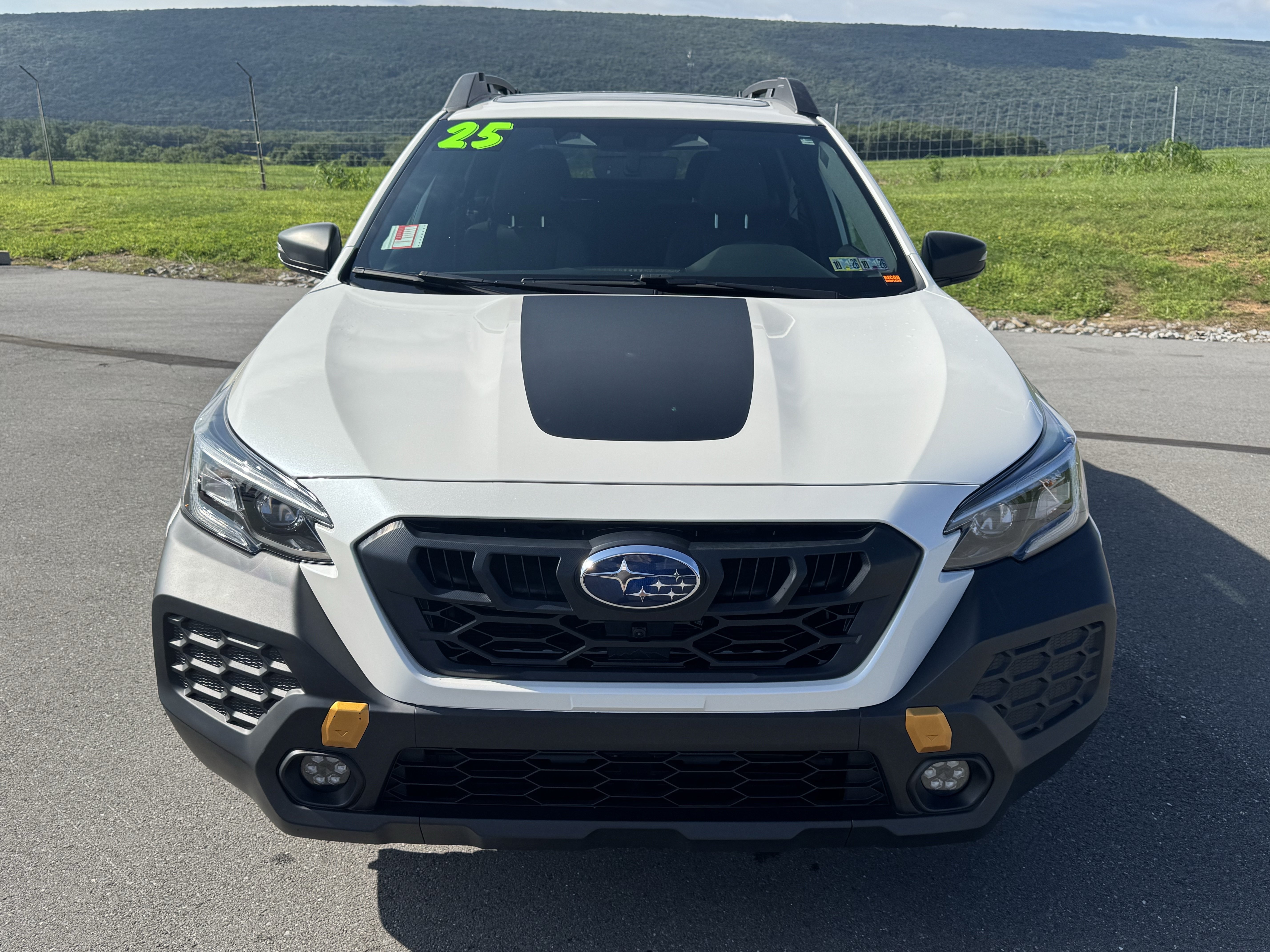 Certified 2025 Subaru Outback Wilderness AWD/4WD image 9