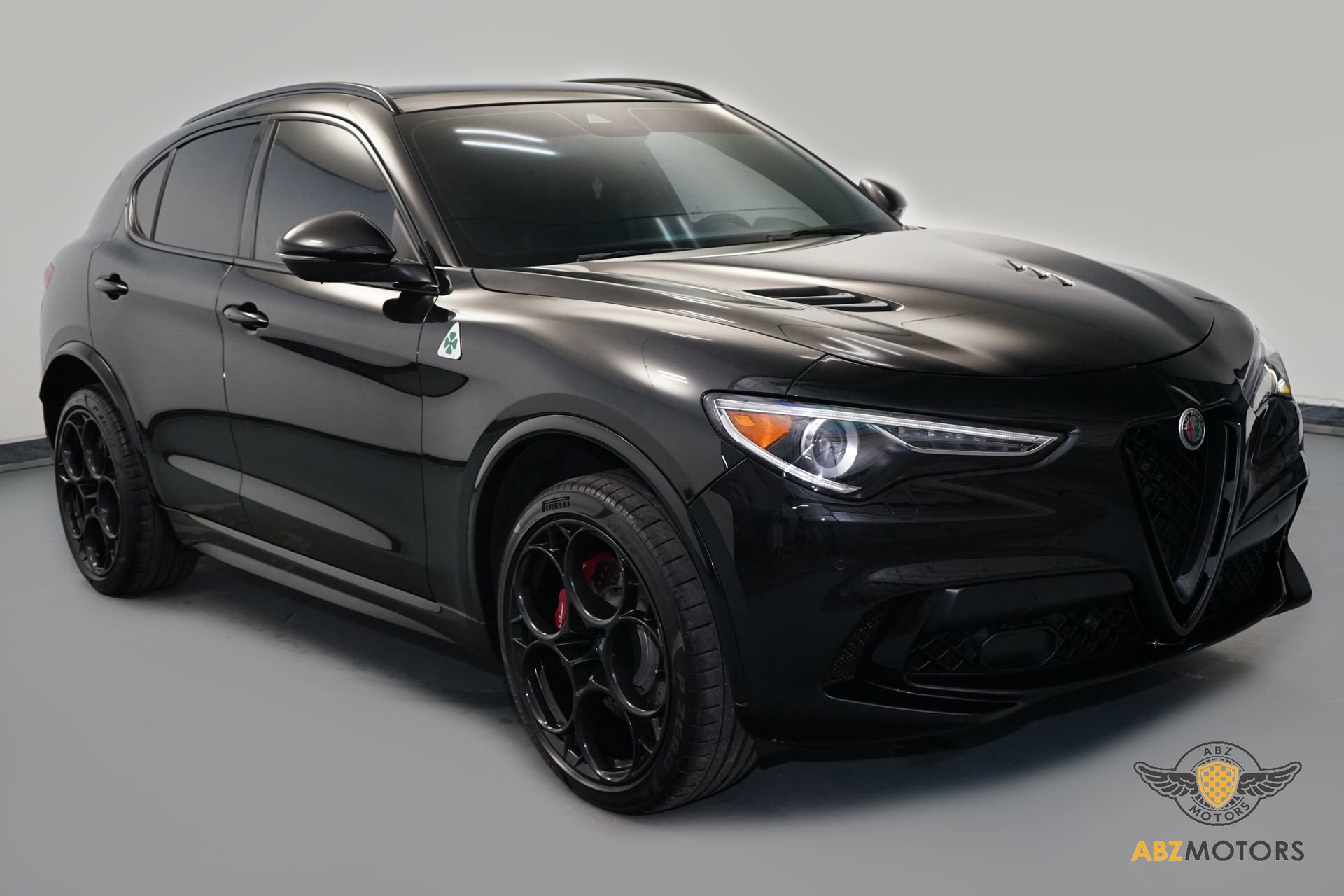 Used 2023 Alfa Romeo Stelvio Quadrifoglio w/ Active Assist Plus Package image 2