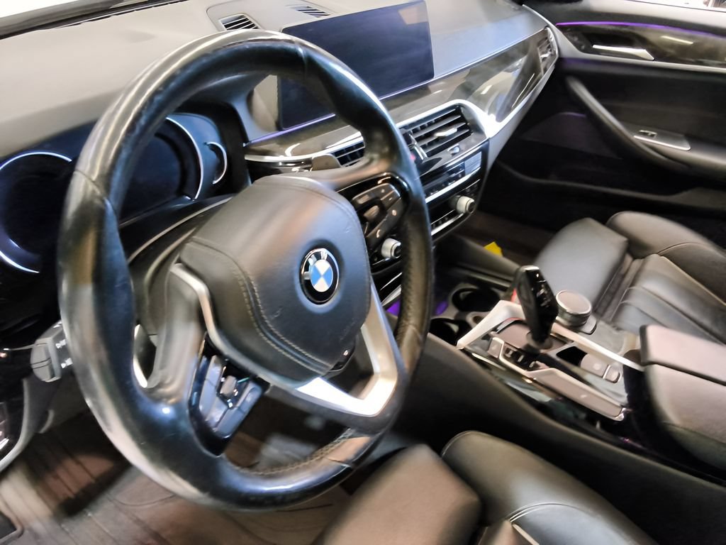 Used 2017 BMW 540i xDrive AWD/4WD image 12
