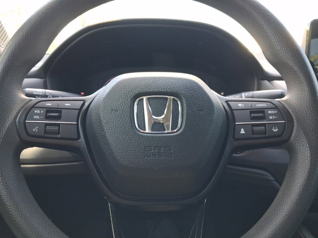 Used 2023 Honda Accord EX image 28