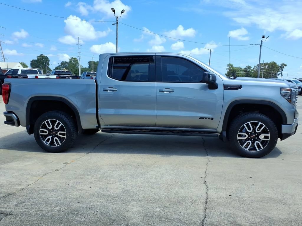 Used 2023 GMC Sierra 1500 AT4 AWD/4WD image 8