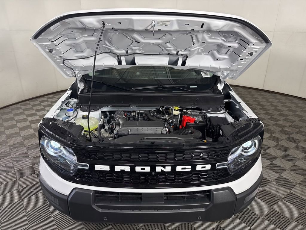 New 2025 Ford Bronco Sport Outer Banks w/ Outer Banks Tech Package+ AWD/4WD image 4