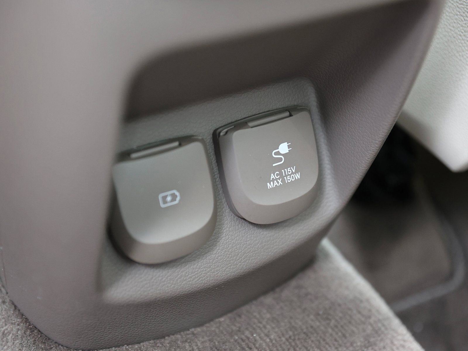 Used 2024 Genesis GV80 3.5T Prestige Signature image 24