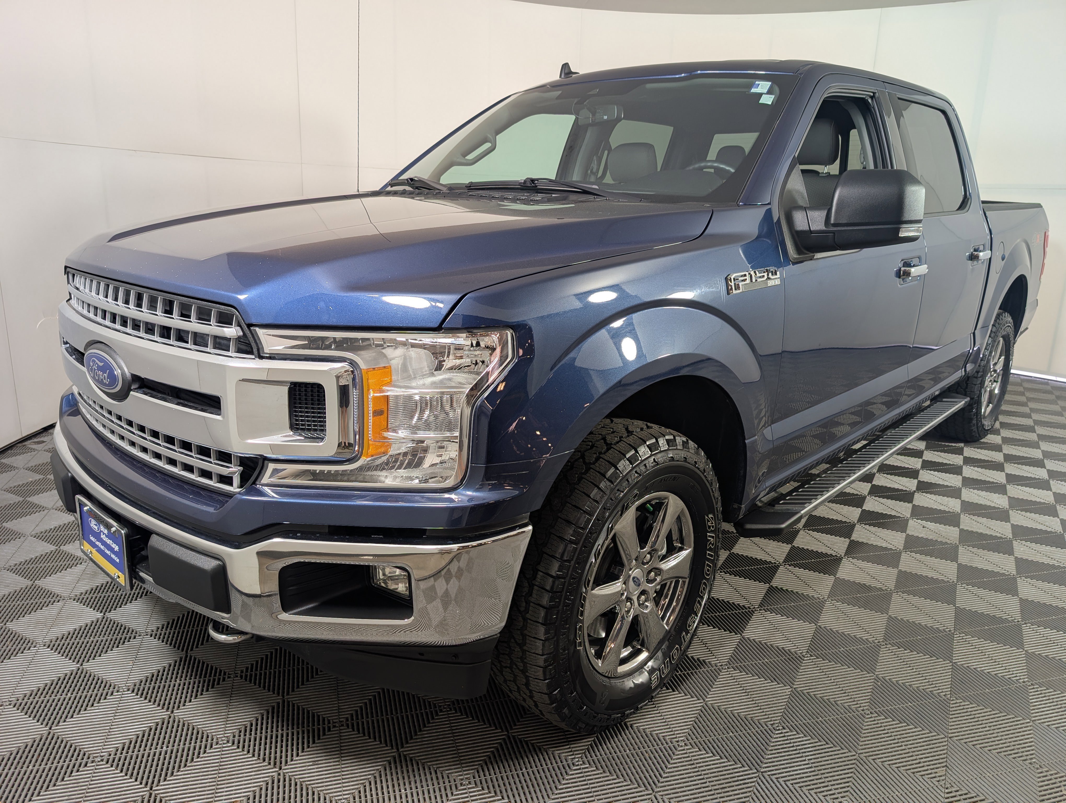 Used 2020 Ford F150 XLT w/ Equipment Group 302A Luxury image 3