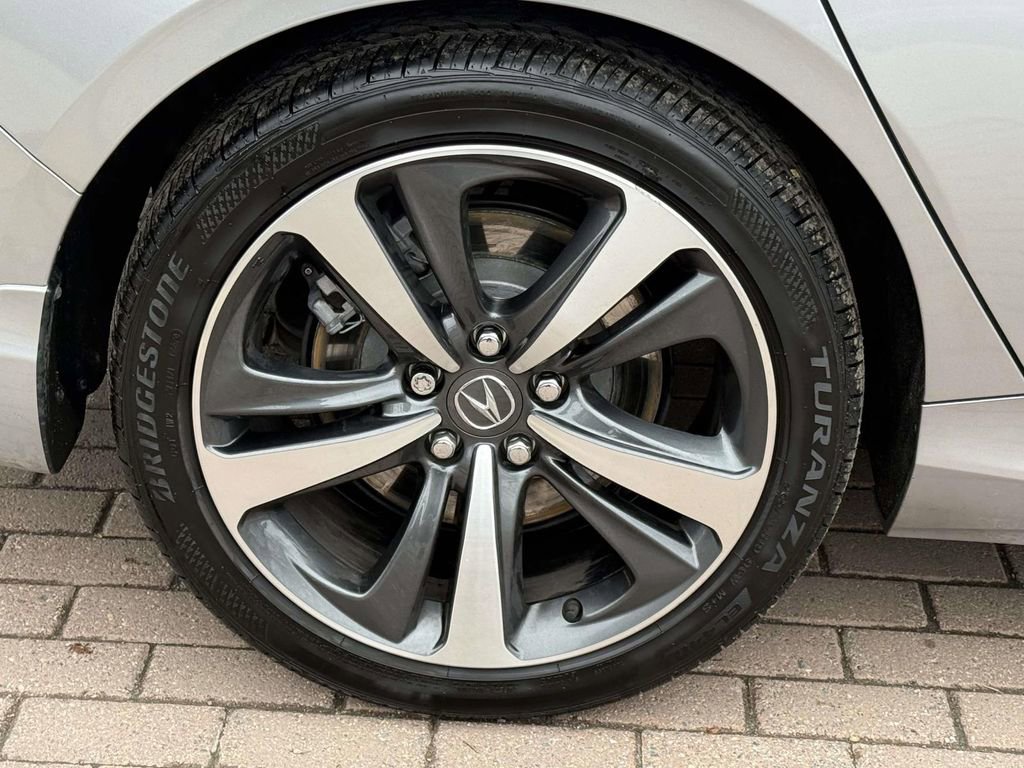 Used 2025 Acura TLX w/ Technology Package image 7