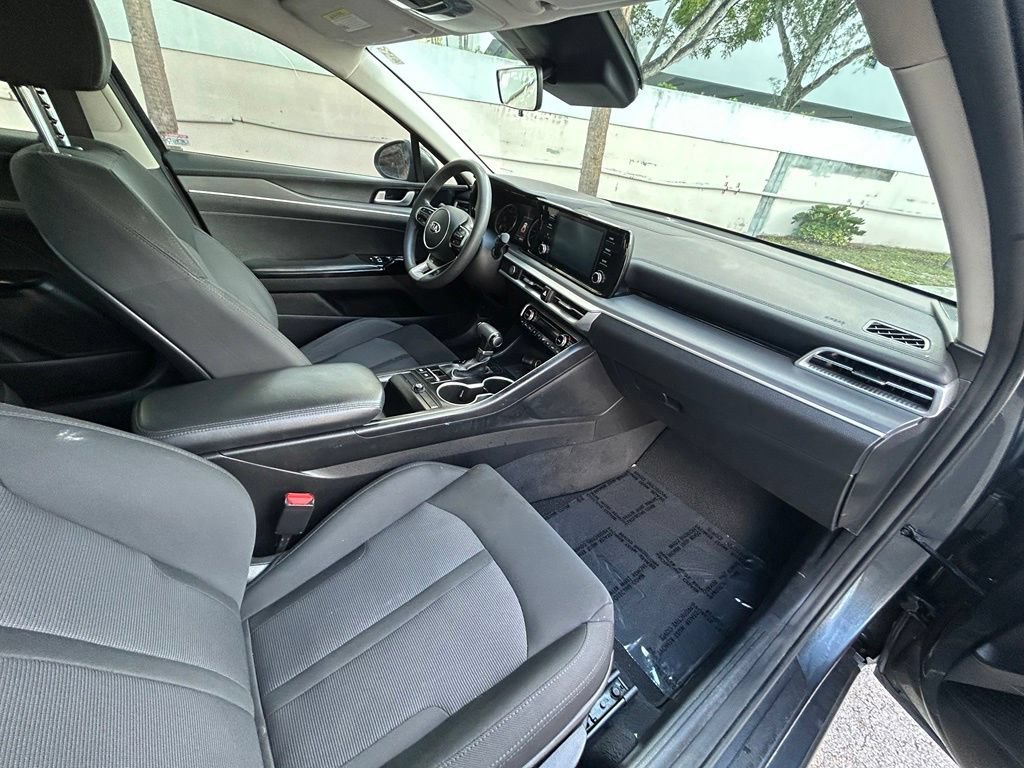 Used 2021 Kia K5 LXS FWD image 28