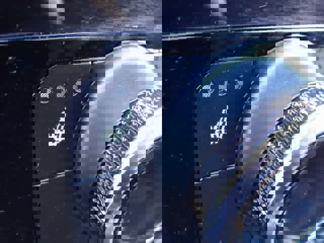 Used 2023 Toyota Highlander XSE image 12