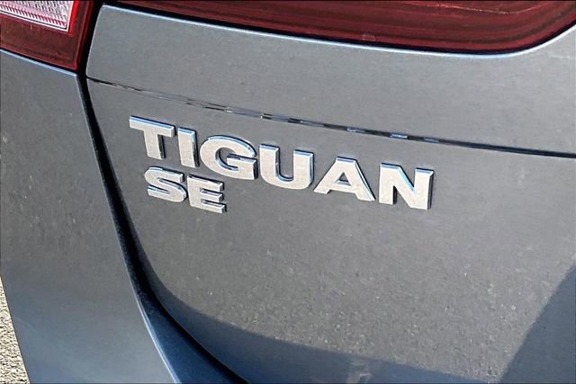 Used 2019 Volkswagen Tiguan SE w/ Panoramic Sunroof Package image 23