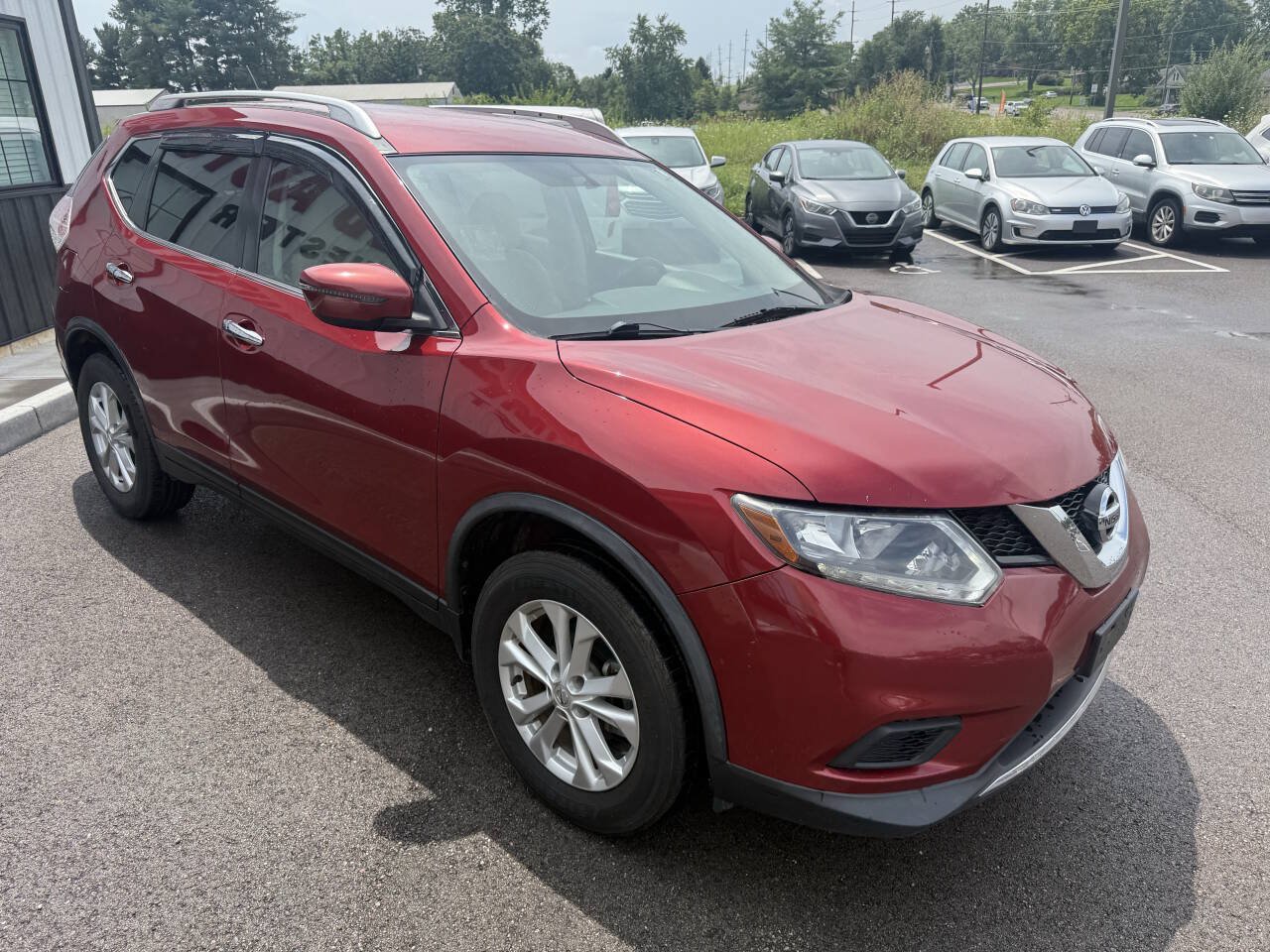 Used 2016 Nissan Rogue SV AWD/4WD image 5