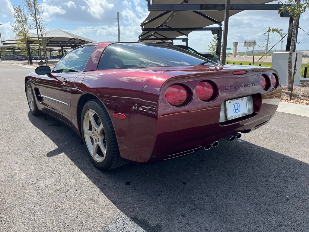 Used 2003 Chevrolet Corvette Coupe w/ Preferred Equipment Group RWD image 6