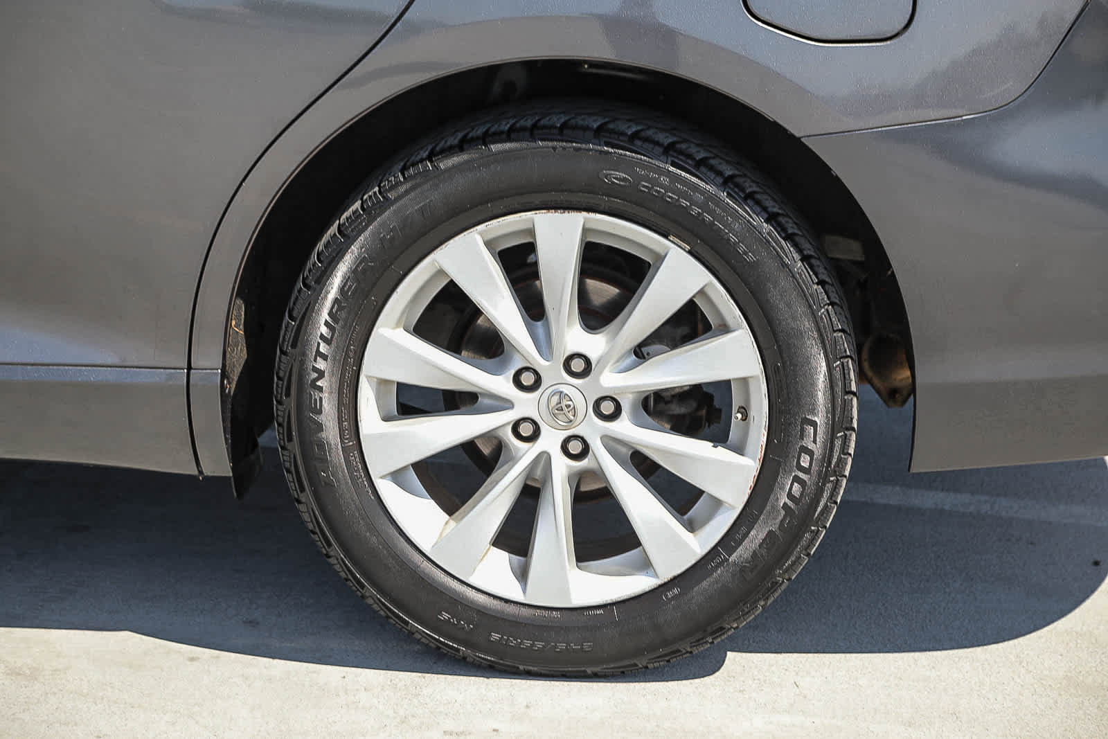 Used 2015 Toyota Venza XLE w/ XLE Premium Package image 11