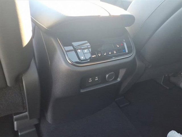 New 2026 Nissan Armada PRO-4X image 28