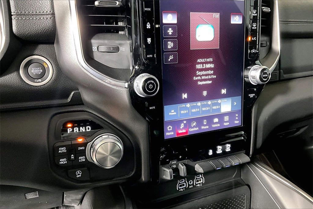 Used 2025 RAM 1500 Laramie w/ Laramie Southwest Edition image 24