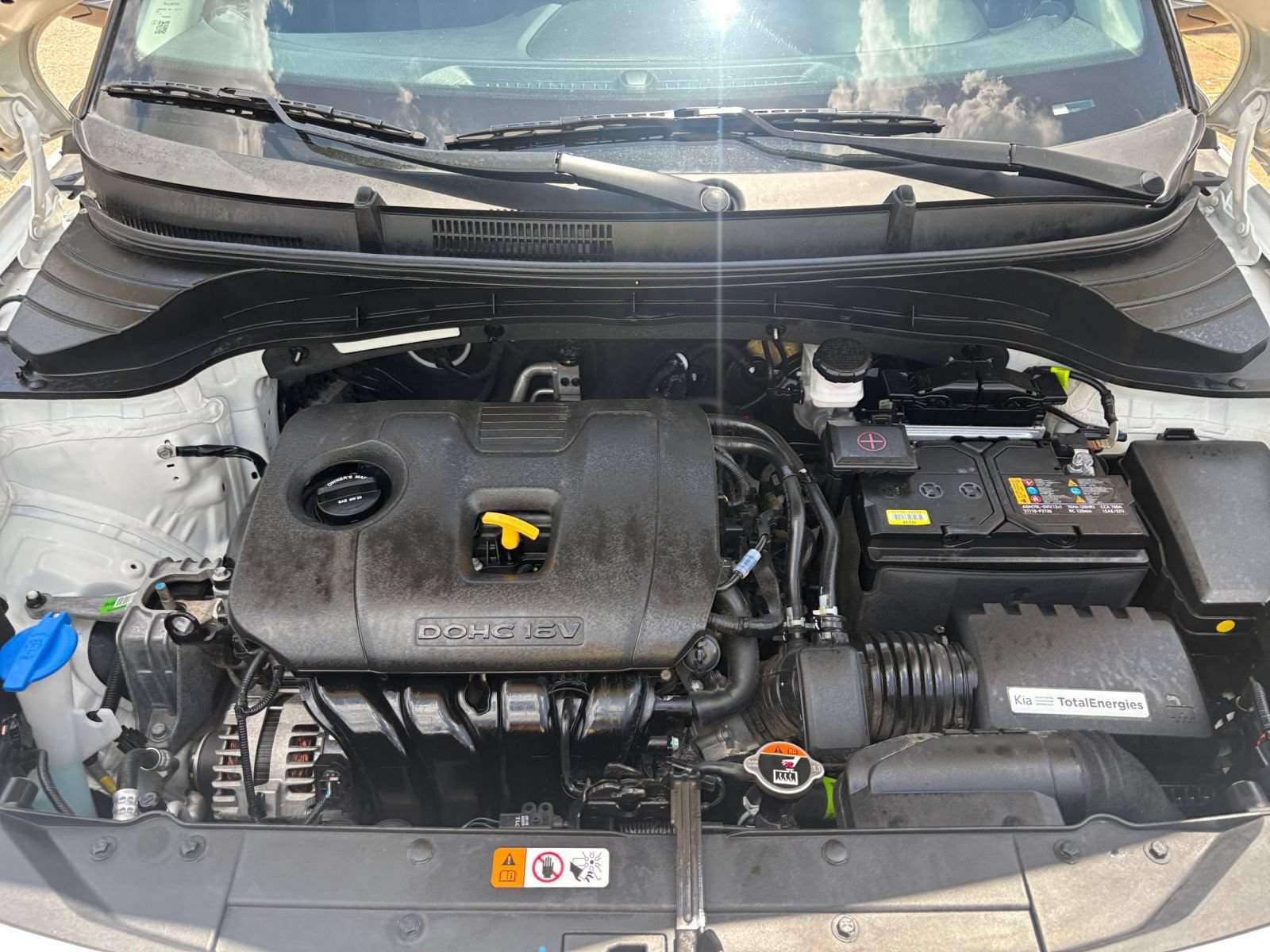 Used 2025 Kia Soul LX w/ LX Technology Package FWD image 30