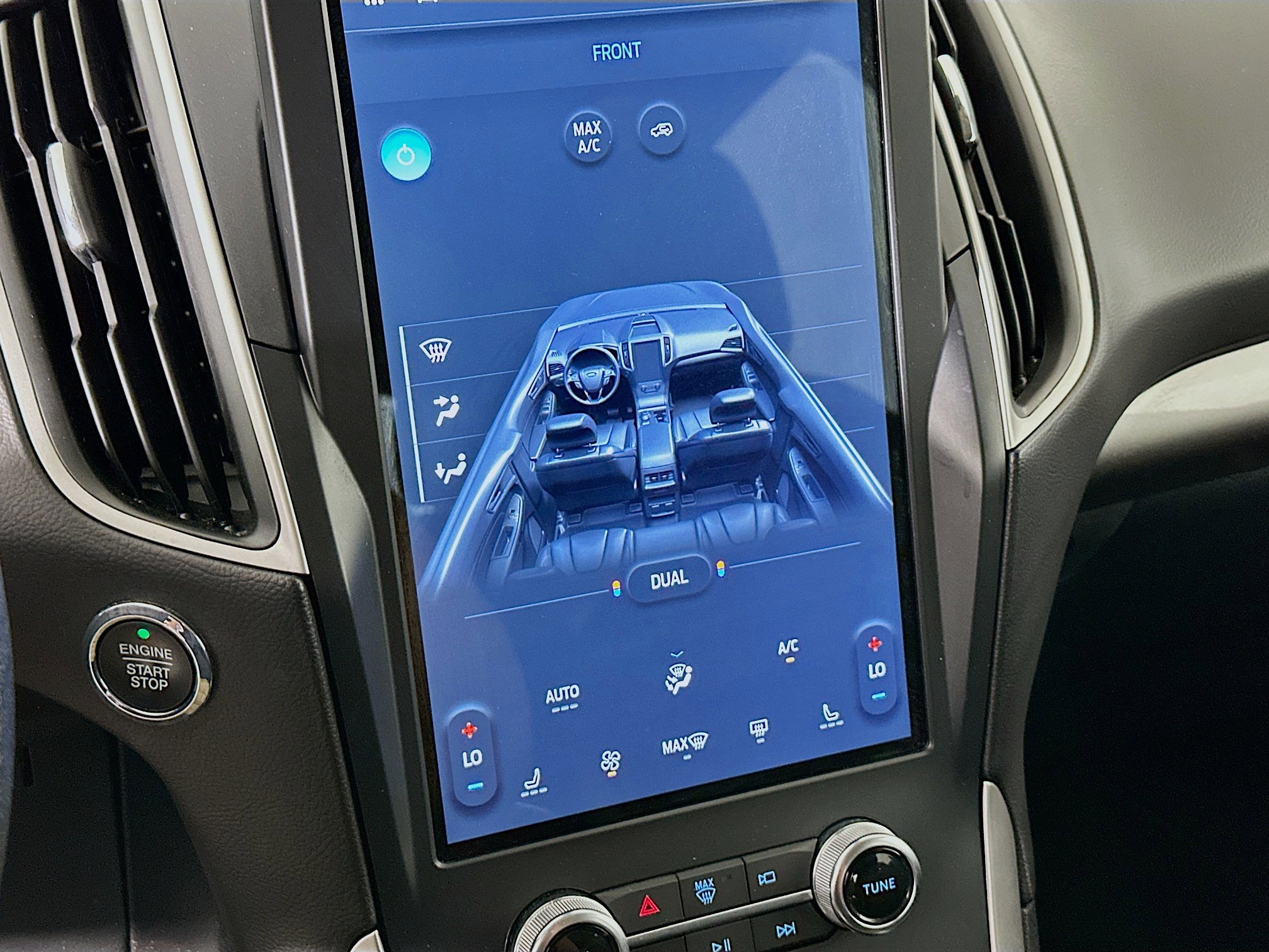 Used 2024 Ford Edge SEL image 23