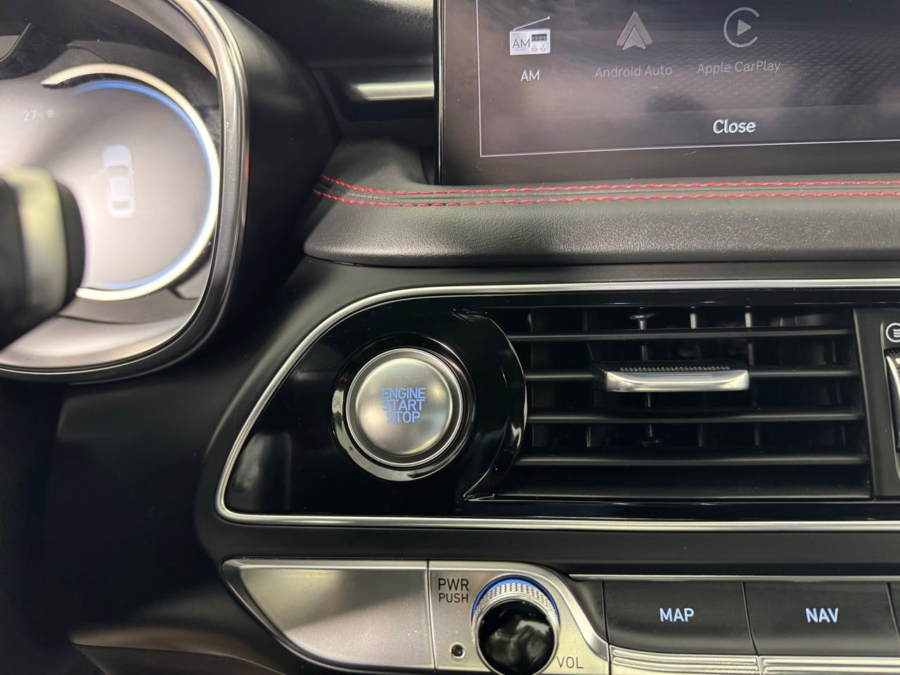 Used 2023 Genesis G70 2.0T w/ Sport Prestige Package image 24