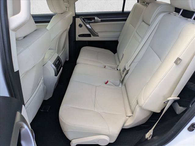 Used 2023 Lexus GX 460 Premium w/ Premium Plus Package AWD/4WD image 18