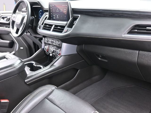 Used 2023 GMC Yukon XL SLT image 31
