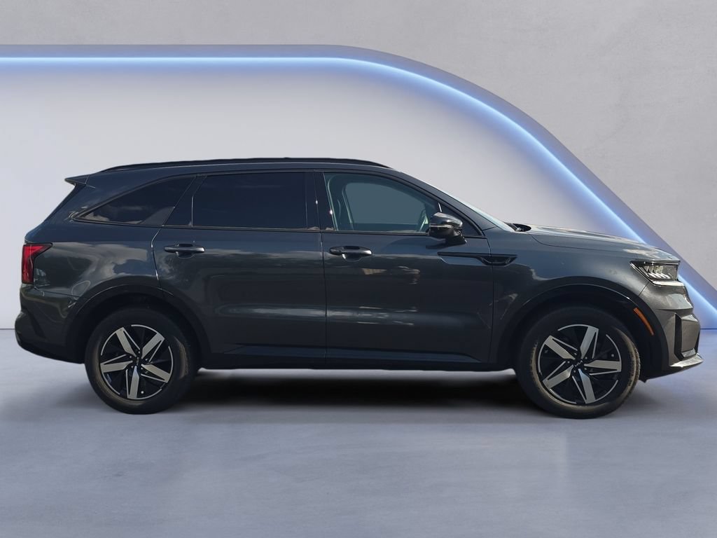 Used 2023 Kia Sorento S FWD image 7