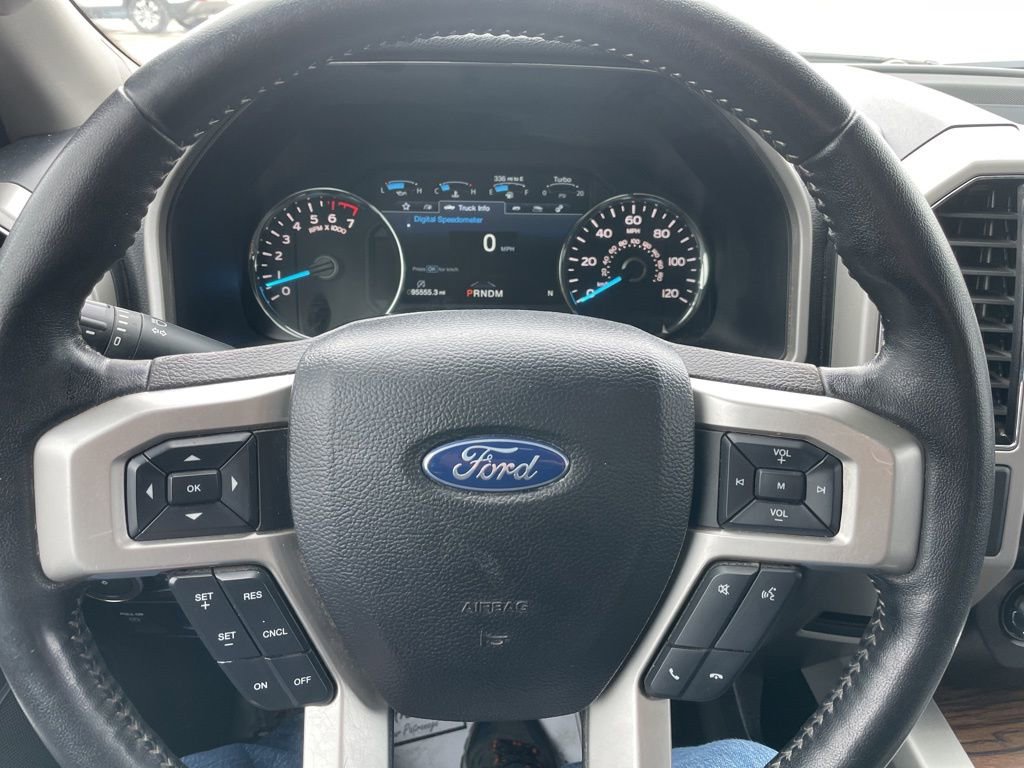 Used 2020 Ford F150 Lariat image 6