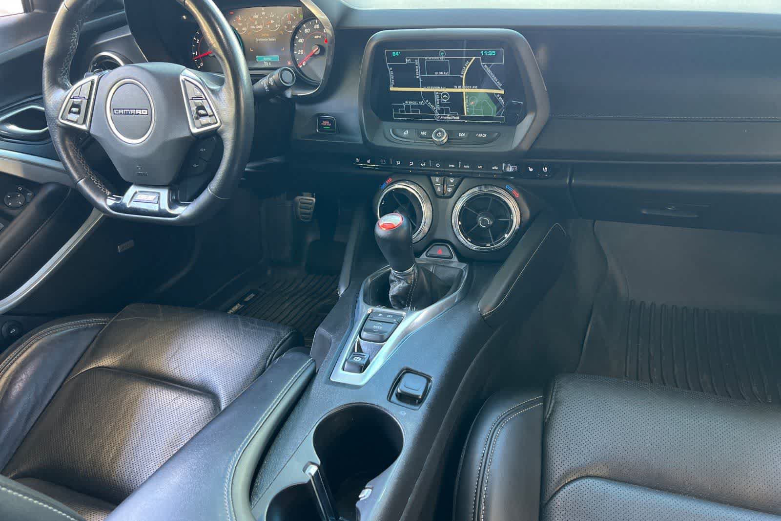 Used 2016 Chevrolet Camaro SS RWD image 4