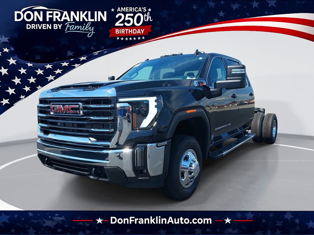 New 2026 GMC Sierra 3500 SLE AWD/4WD image 1