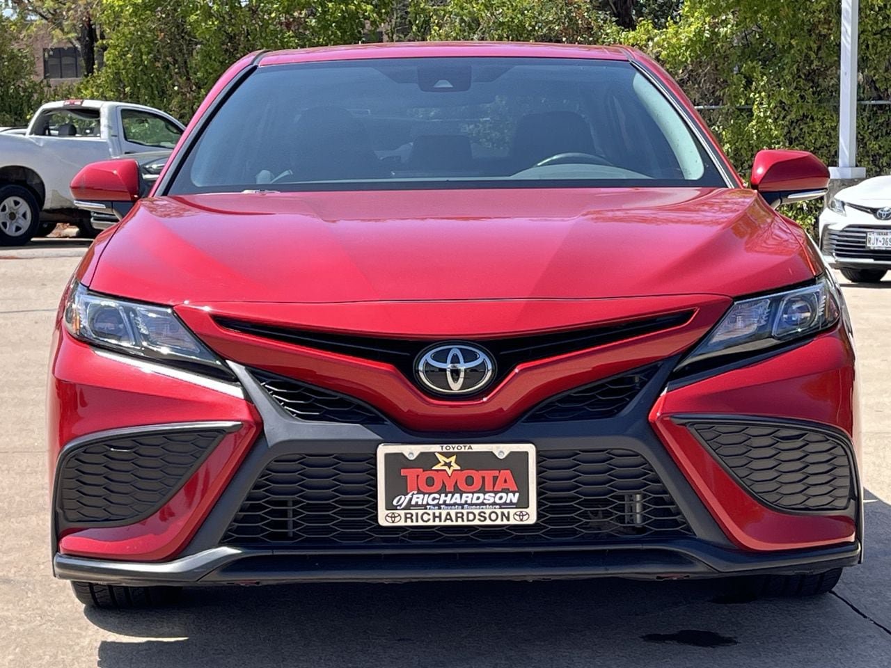 Used 2024 Toyota Camry SE FWD image 7