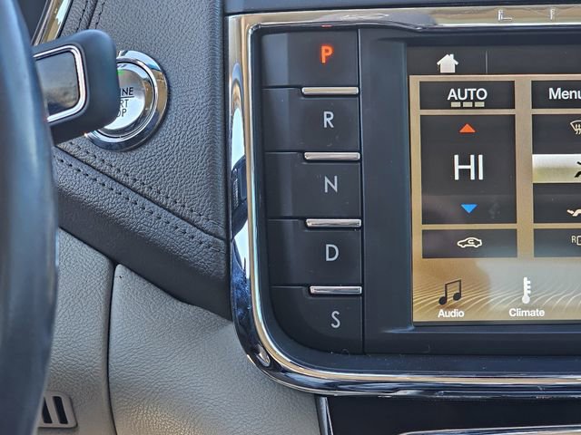 Certified 2019 Lincoln Continental Reserve image 23