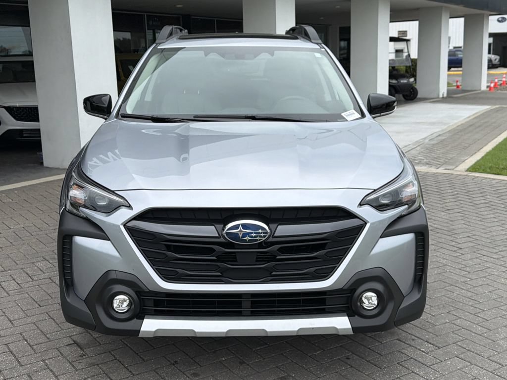 Certified 2025 Subaru Outback Limited AWD/4WD image 8