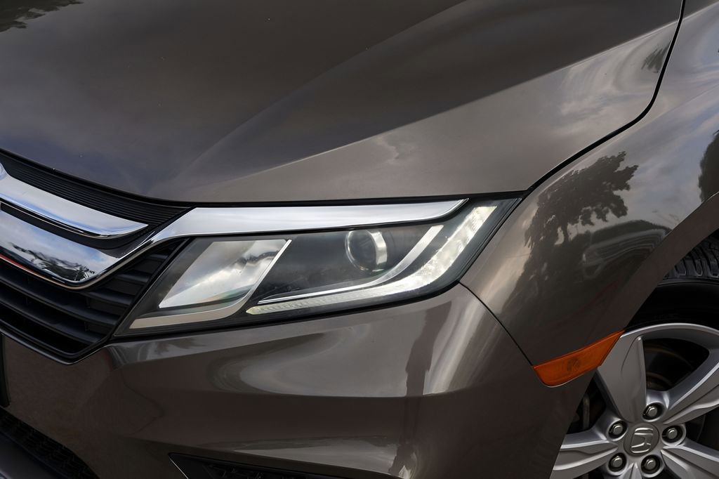 Used 2019 Honda Odyssey EX-L image 3