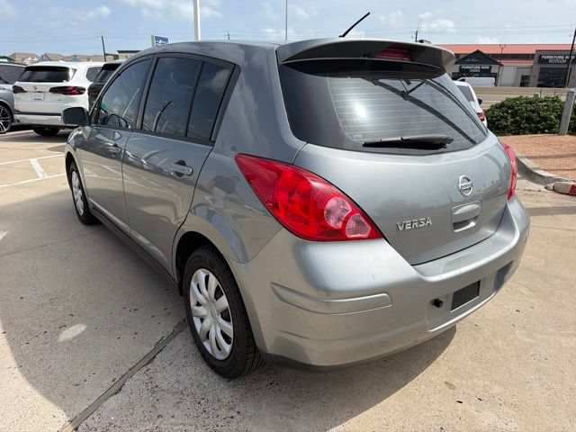 Used 2012 Nissan Versa 1.8 S FWD image 3