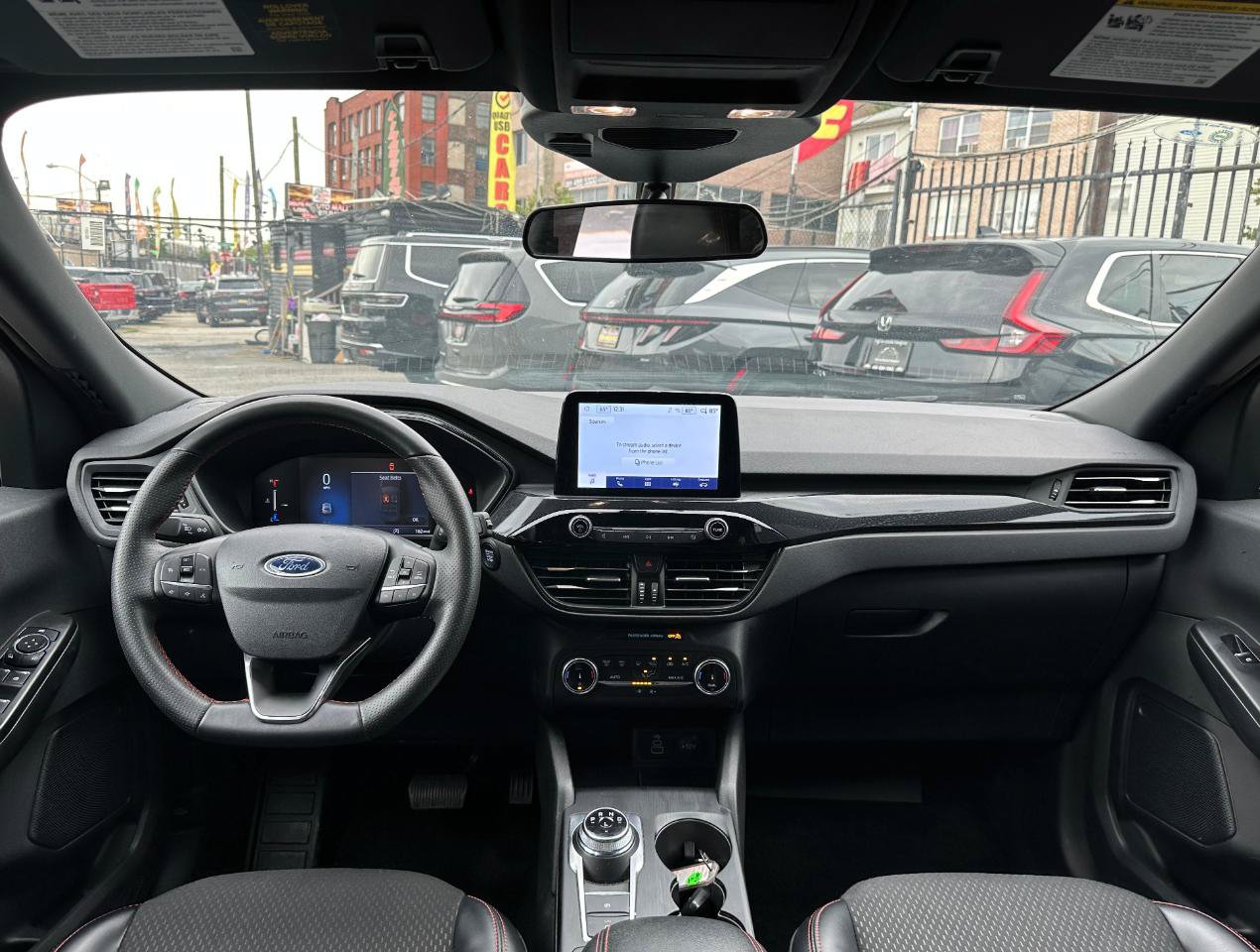 Used 2025 Ford Escape ST-Line FWD image 9