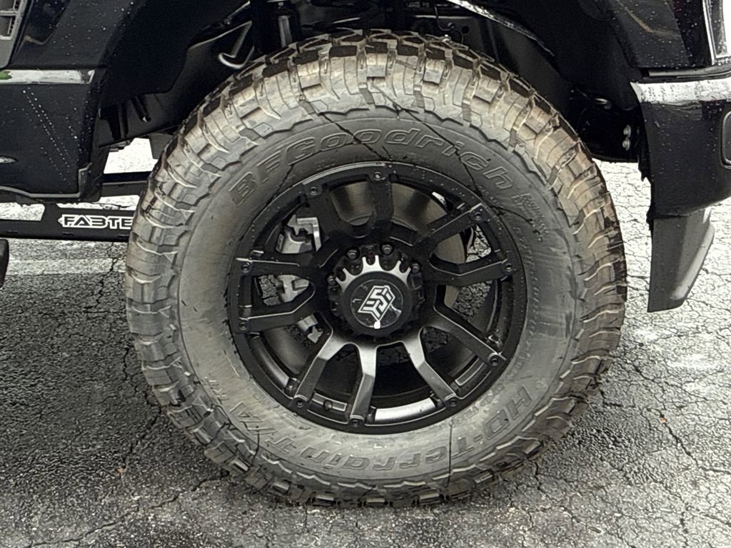 New 2026 Ford F250 Lariat w/ Black Appearance Package image 12