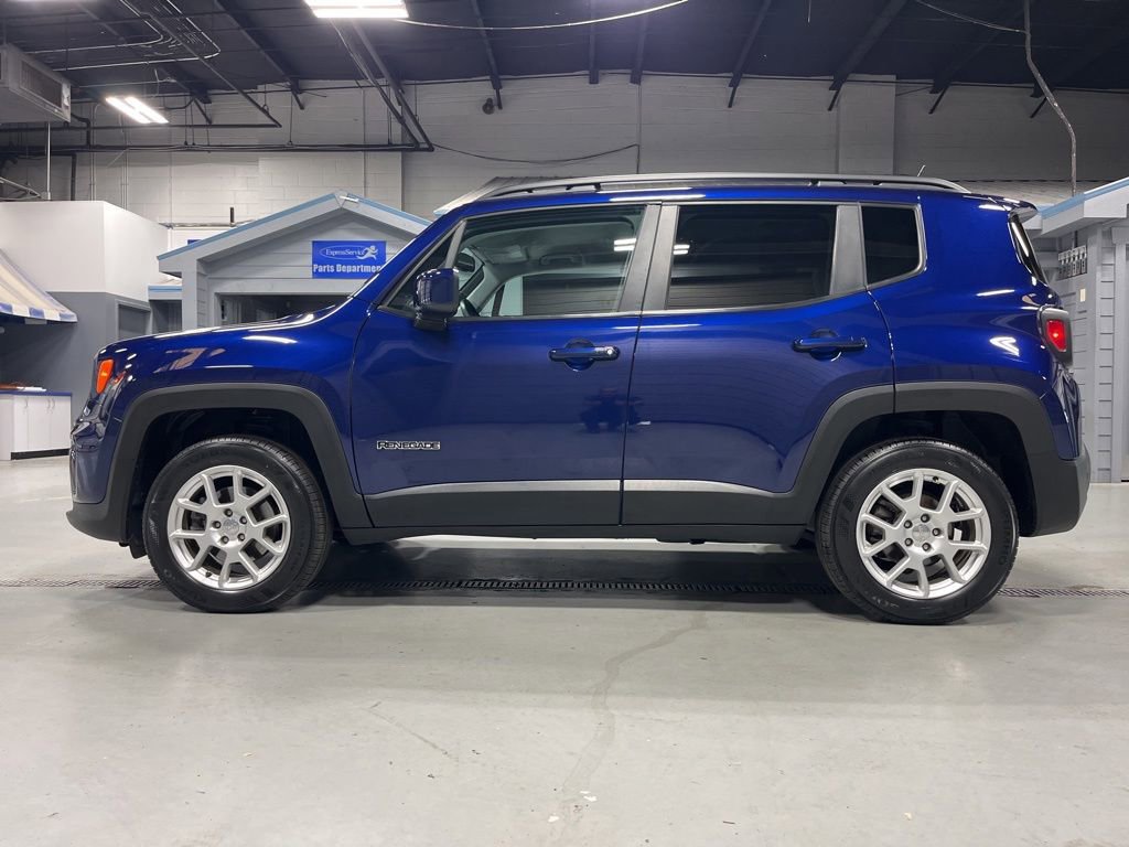 Used 2021 Jeep Renegade Latitude w/ Convenience Group AWD/4WD image 4