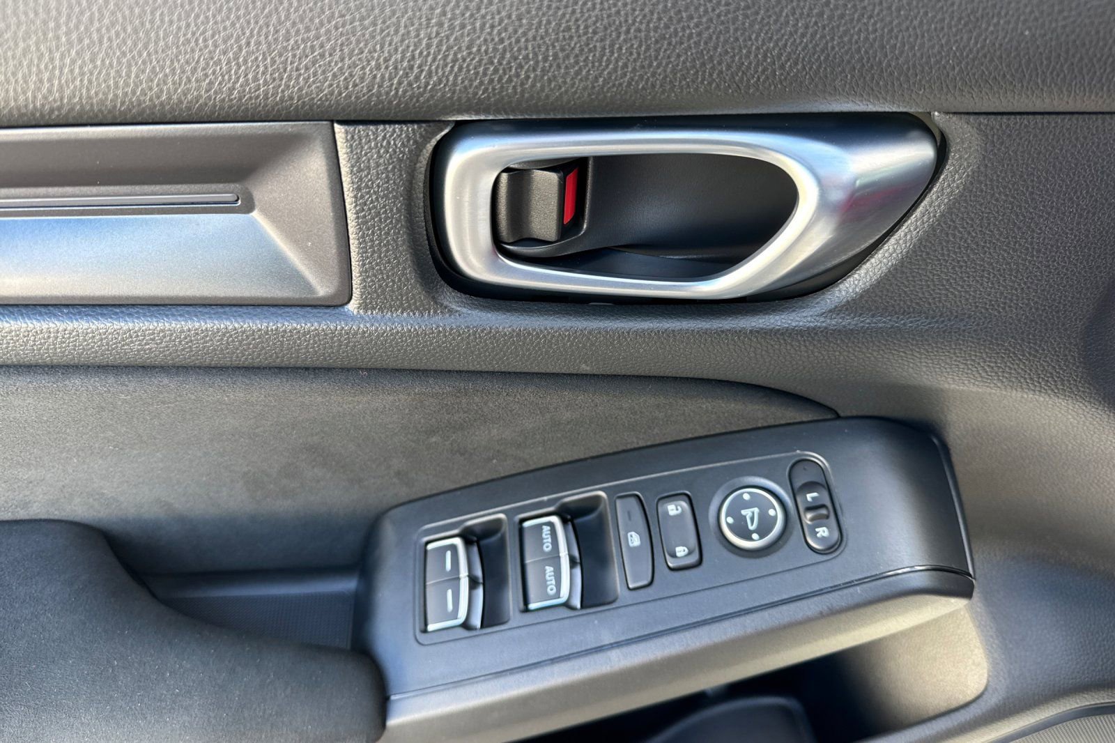 Used 2025 Honda Civic Type R image 10