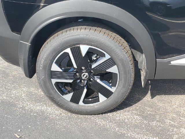 New 2027 Nissan Kicks SV AWD/4WD image 10