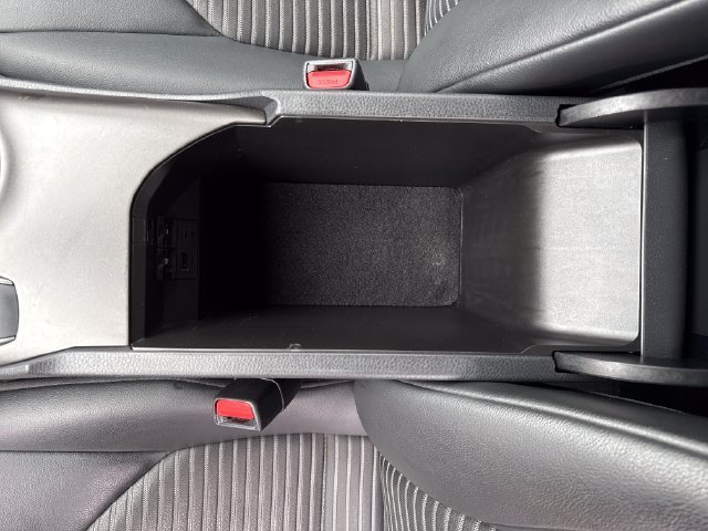 Used 2023 Toyota Camry SE FWD image 24