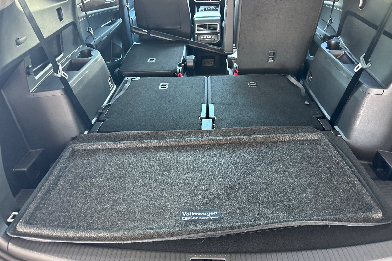 New 2026 Volkswagen Atlas SE image 15