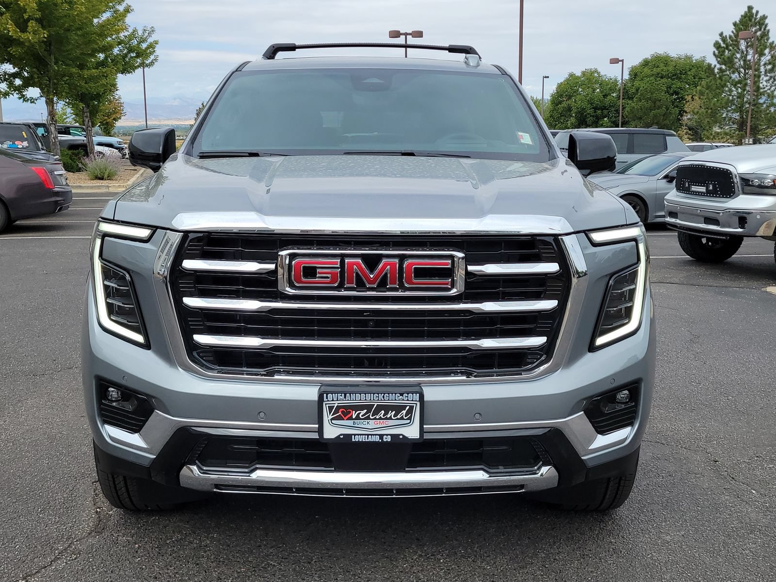 New 2026 GMC Yukon XL Elevation w/ Elevation Premium Package AWD/4WD image 8