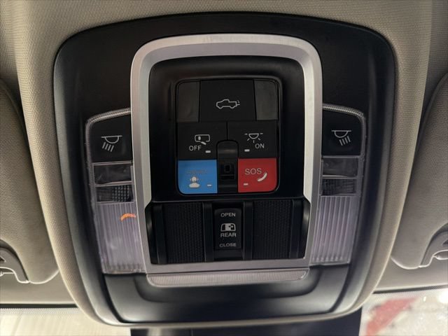 Used 2024 RAM 2500 Laramie w/ Safety Group AWD/4WD image 30
