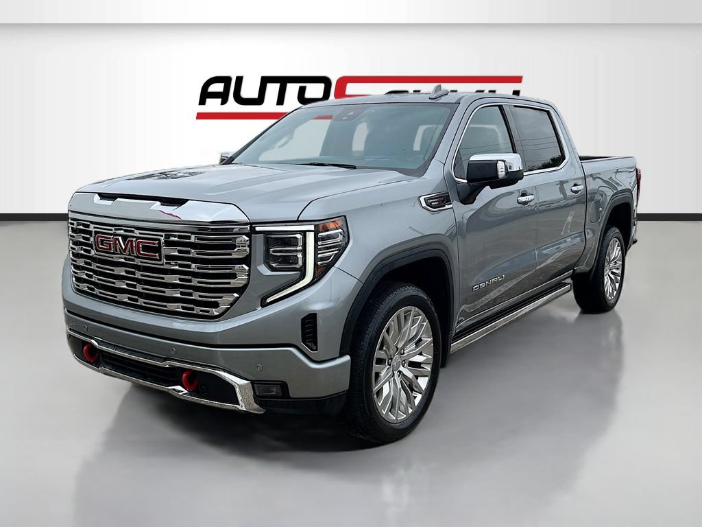 Used 2025 GMC Sierra 1500 Denali AWD/4WD image 3