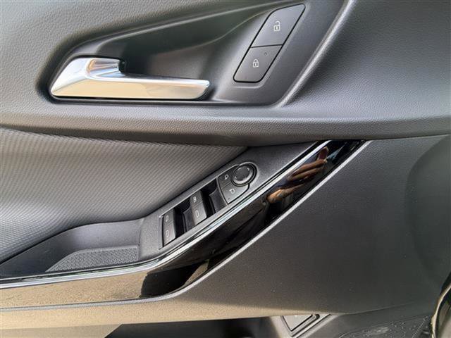 New 2026 Chevrolet Equinox LT w/ Convenience Package II image 13