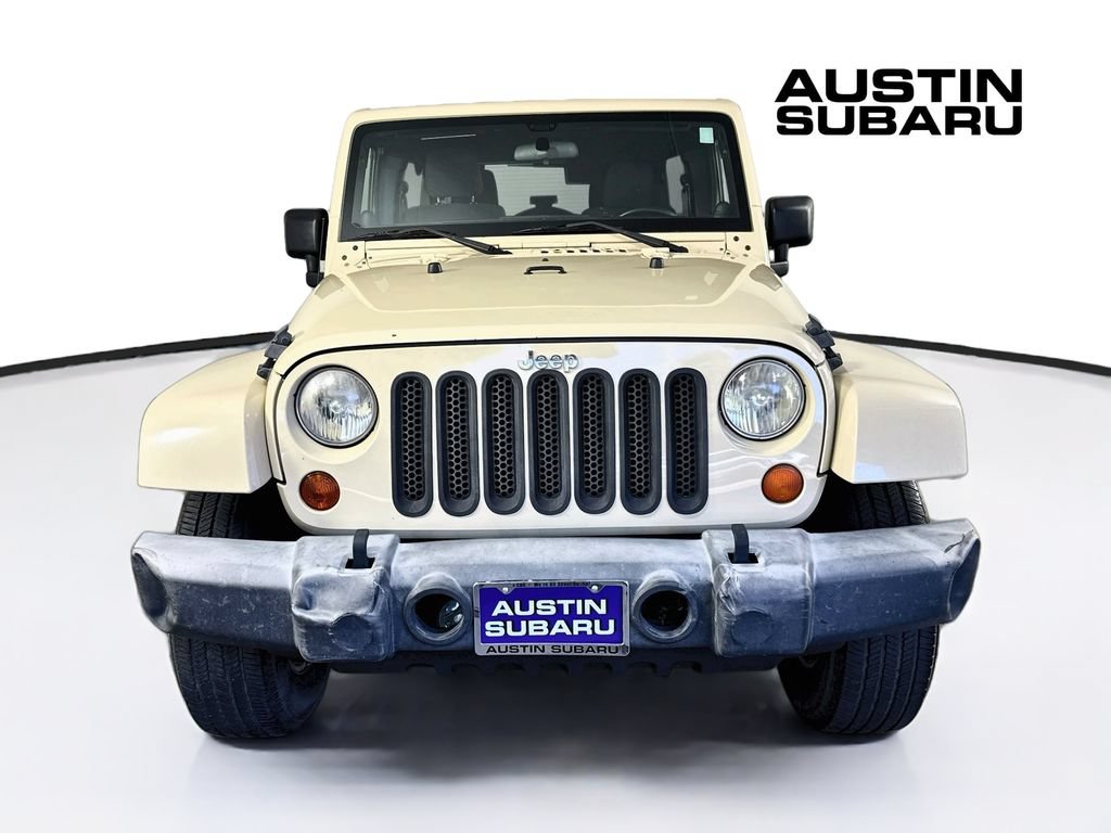 Used 2012 Jeep Wrangler Unlimited Sahara w/ Dual Top Group AWD/4WD image 2