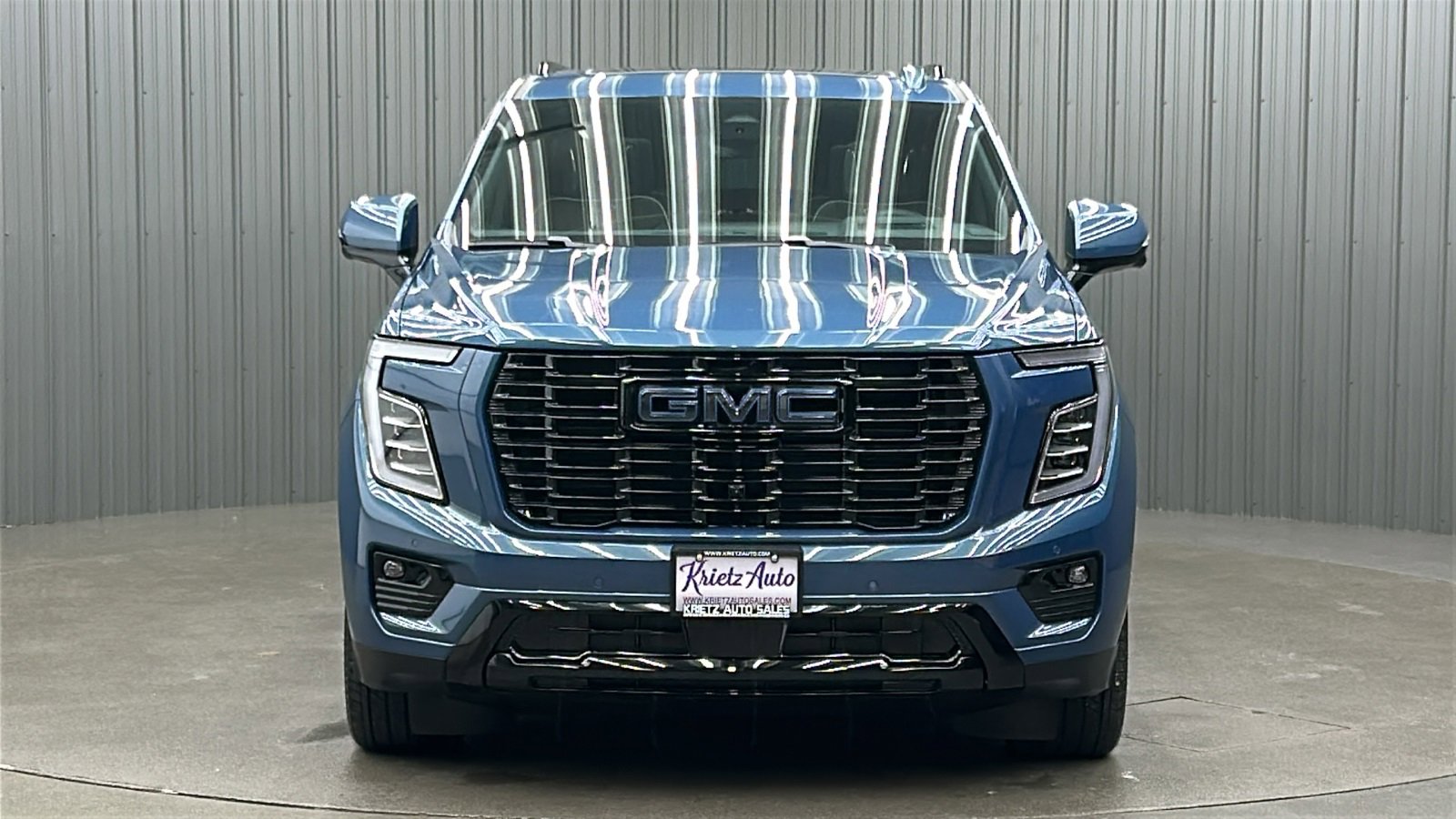 Used 2025 GMC Yukon XL Denali Ultimate image 8