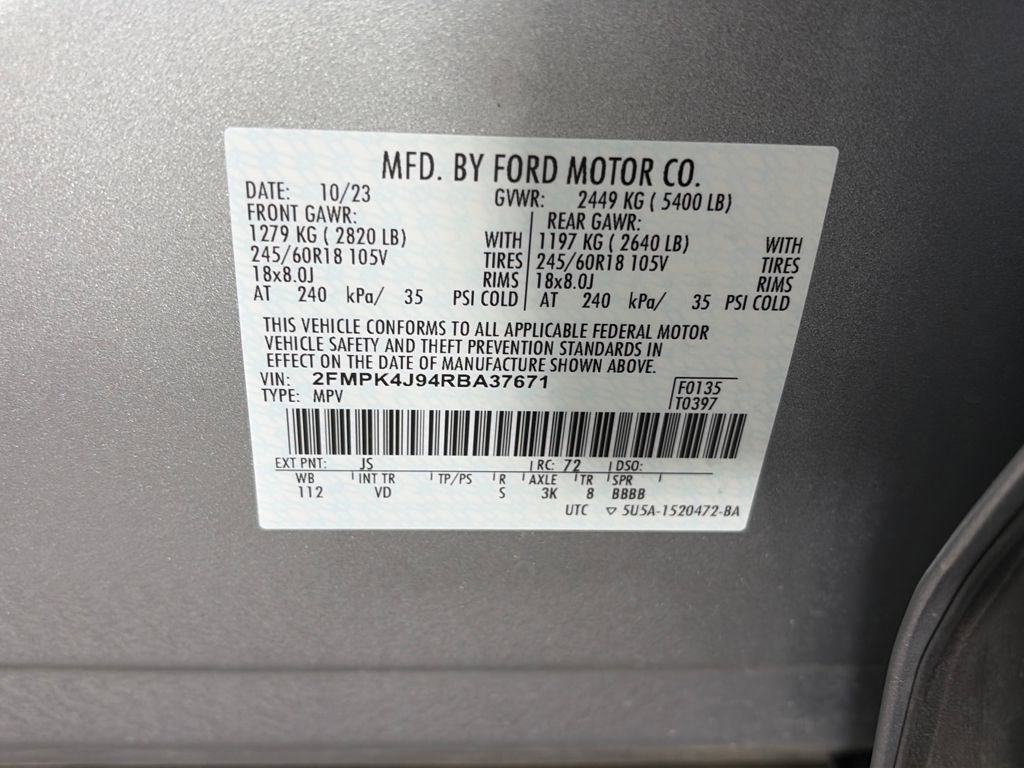 Used 2024 Ford Edge SEL image 9