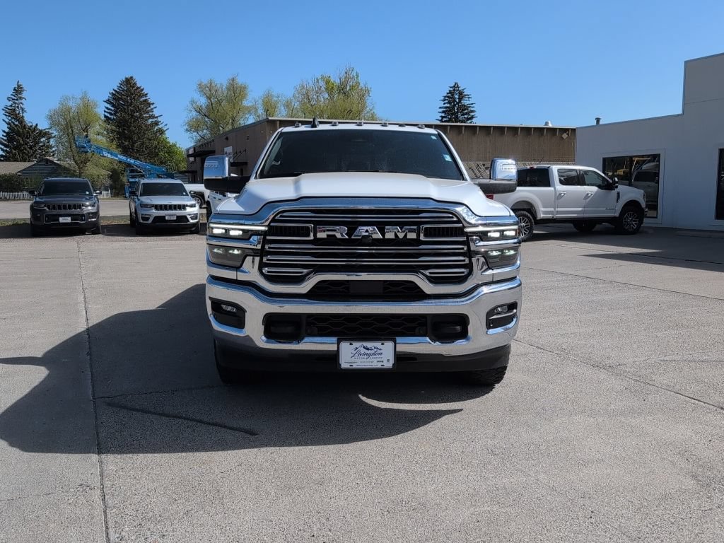 Certified 2025 RAM 3500 Laramie AWD/4WD image 3
