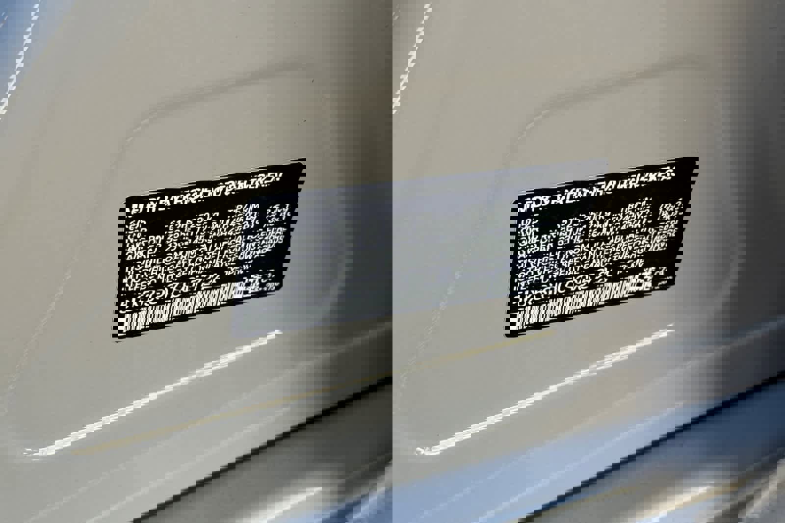 Used 2025 BMW X3 xDrive30i w/ Premium Package image 34