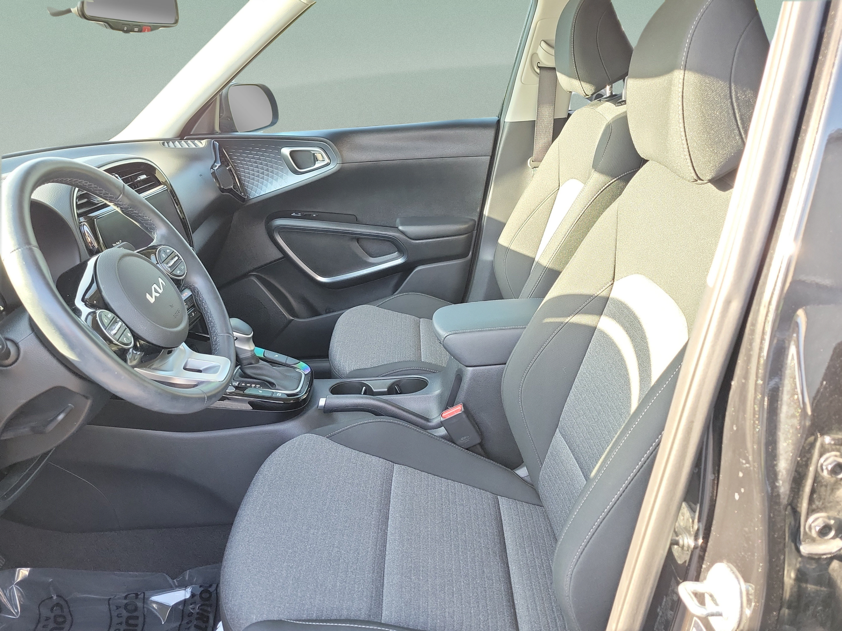 Certified 2024 Kia Soul EX FWD image 20